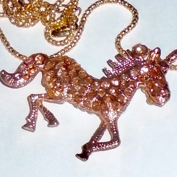 Enamel Crystal Horse/Unicorn Pendant Rainbow - Picture 4 of 4